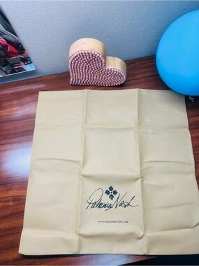 New Patricia Nash Tan Protective Dust Bag with Black Logo